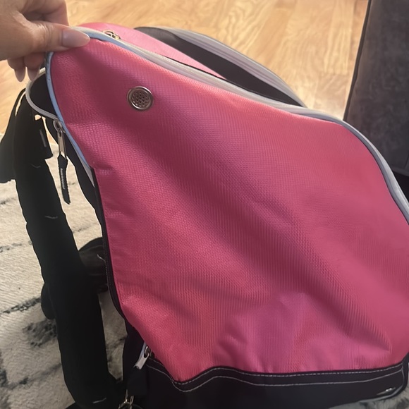 Large Athletico Backpack - like new - Picture 4 of 7